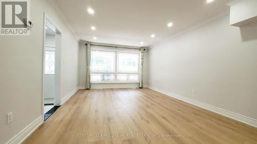 80 MAIN STREET , Markham, Ontario L3R 2E7 3