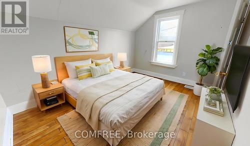 1405 King Street E, Cambridge, ON 