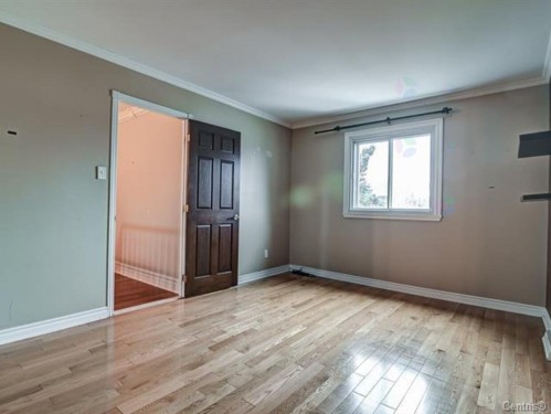Chambre à coucher - 1690 Rue Tillemont, Brossard, QC - Indoor Photo Showing Other Room