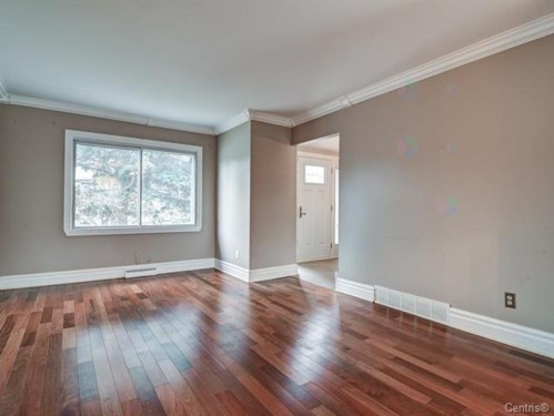 Salon - 1690 Rue Tillemont, Brossard, QC - Indoor Photo Showing Other Room