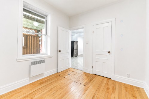 Bedroom - 4249 Av. Des Érables, Montréal (Le Plateau-Mont-Royal), QC 