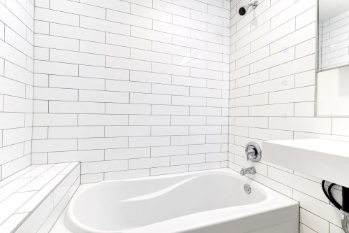 Bathroom - 4249 Av. Des Érables, Montréal (Le Plateau-Mont-Royal), QC 