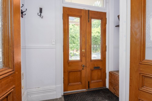 Mud Room - 477 Av. Prince-Albert, Westmount, QC 
