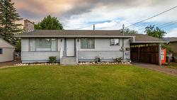 229 Nelson Avenue Kamloops, BC V2B 1M4