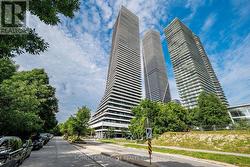 1008 - 20 SHORE BREEZE DRIVE Toronto, ON M8V 0C7