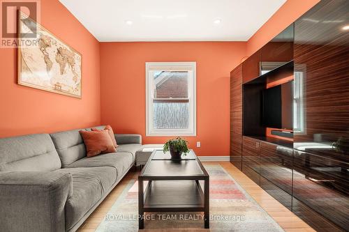 150 Guigues Avenue, Ottawa, ON 