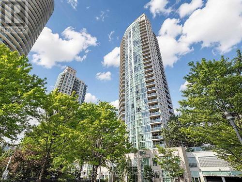 2002 - 70 ABSOLUTE AVENUE  Mississauga, ON L4Z 0A4