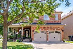 2 OLDE TOWN ROAD  Brampton, ON L6X 4V3