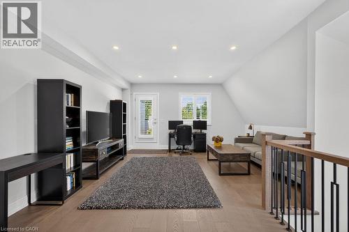 6 Iroquois Avenue, Mississauga, ON - Indoor