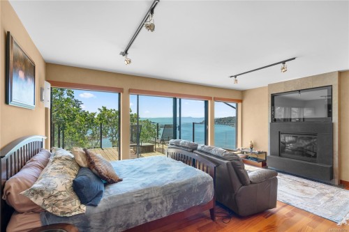 314 Bessborough Ave, View Royal, BC 
