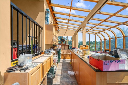 314 Bessborough Ave, View Royal, BC 