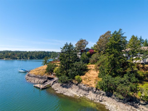 314 Bessborough Ave, View Royal, BC 