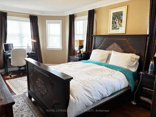 6568 Aston Martin Mews, Mississauga, ON 