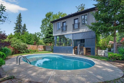 32 Cliffcrest Drive, Toronto, ON 