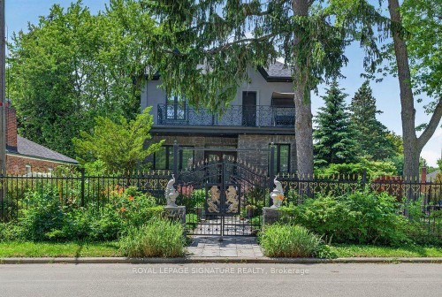 32 Cliffcrest Drive, Toronto, ON 