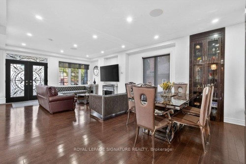 32 Cliffcrest Drive, Toronto, ON 