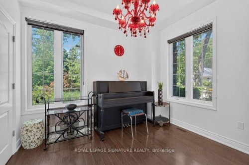 32 Cliffcrest Drive, Toronto, ON 