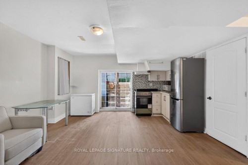 32 Cliffcrest Drive, Toronto, ON 