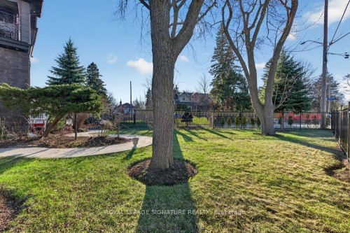 32 Cliffcrest Drive, Toronto, ON 
