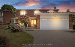 1892 Beechknoll Avenue  Mississauga, ON L4W 2G3