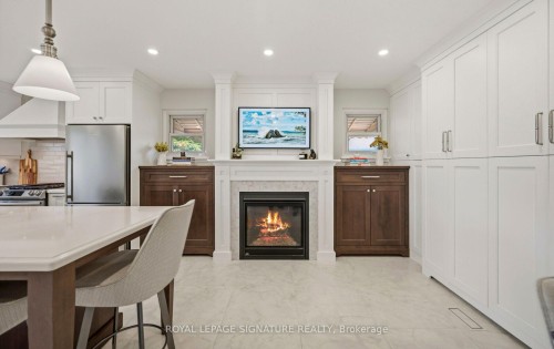1892 Beechknoll Avenue, Mississauga, ON 