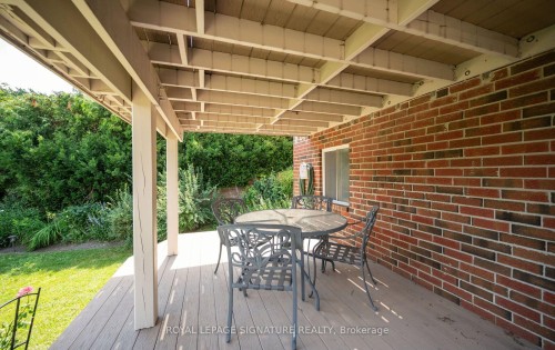 1892 Beechknoll Avenue, Mississauga, ON 