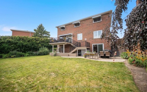 1892 Beechknoll Avenue, Mississauga, ON 