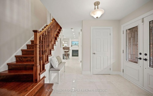 1892 Beechknoll Avenue, Mississauga, ON 
