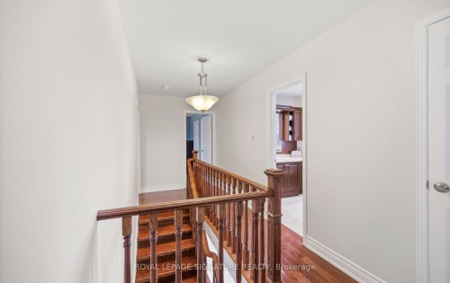 1892 Beechknoll Avenue, Mississauga, ON - Indoor Photo Showing Other Room