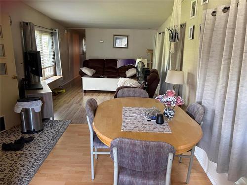 7 Maple Avenue, Carman, MB 