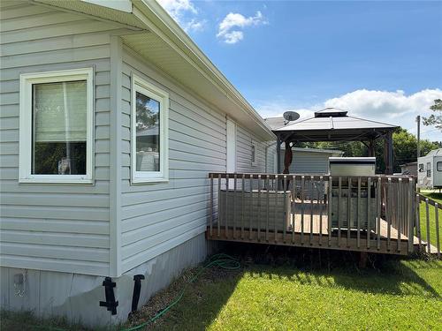 7 Maple Avenue, Carman, MB 