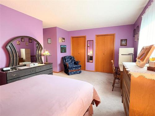 His & Hers Closets - 80 Walker Avenue, Forrest, MB 