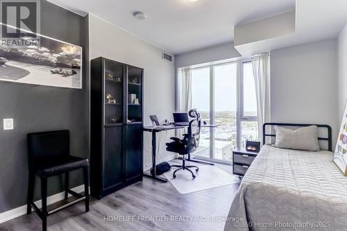 904 - 100 Eagle Rock Way W, Vaughan, ON 