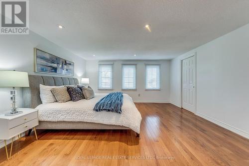 3390 Chartrand Crescent, Mississauga, ON 