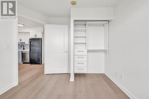 706 - 4 Elsinore Path, Toronto, ON 