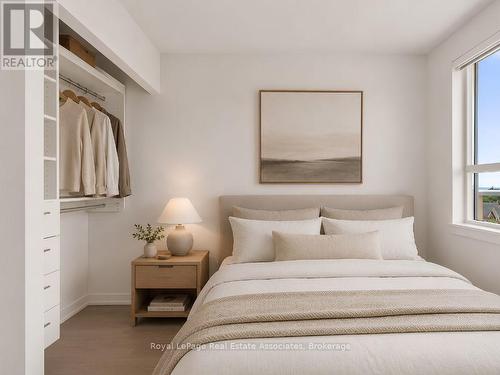 706 - 4 Elsinore Path, Toronto, ON 