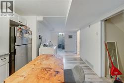 Downstairs kitchenette - 