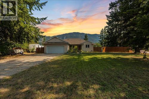 2706 Jacks Crescent  South Slocan, BC V0G 2G1