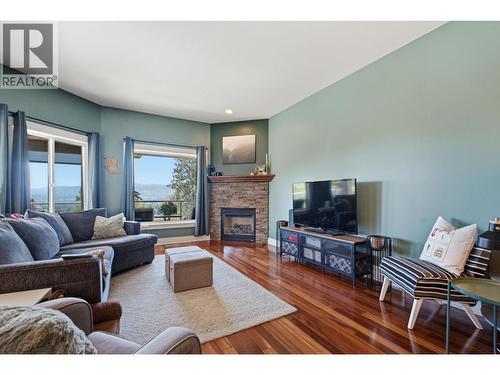 1115 Bentien Road, Kelowna, BC 