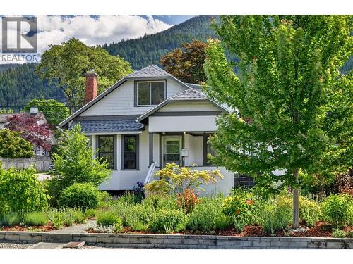 524 SECOND Street  Nelson, BC V1L 2L5