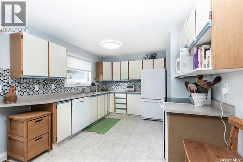 102 Wakaw Crescent, Saskatoon, SK 