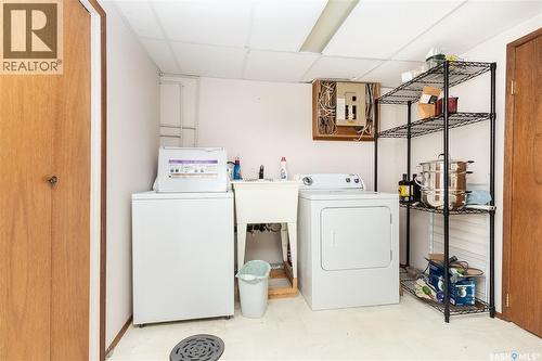 102 Wakaw Crescent, Saskatoon, SK 