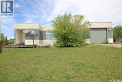 303 1st AVENUE W Climax, SK S0N 0N0