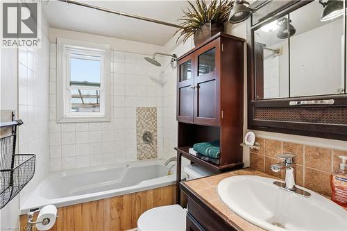 272 Adeline Avenue, Hamilton, ON 