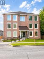 201 - 208 CENTRE STREET S Oshawa (Central), ON L1H 4A9