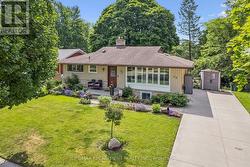 98 STONYBROOK DRIVE  Kitchener, ON N2M 4L7