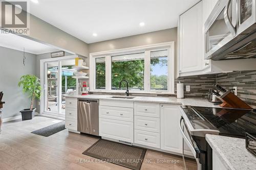 98 Stonybrook Drive, Kitchener, ON 