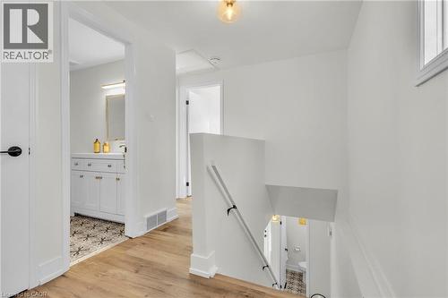 127 Acorn Crescent, London, ON 