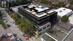 309 - 300 GEARY AVENUE Toronto, ON M6H 2C5
