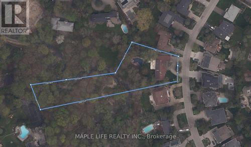 16 Brian Cliff Drive, Toronto, ON 